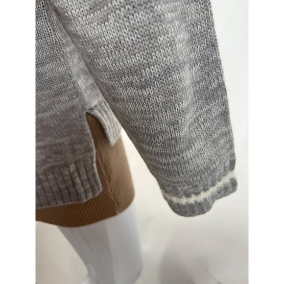 Blizzard Bay Christmas Sweater Blinking Skating Penguin XL Grey Holiday Acrylic - Picture 7 of 16